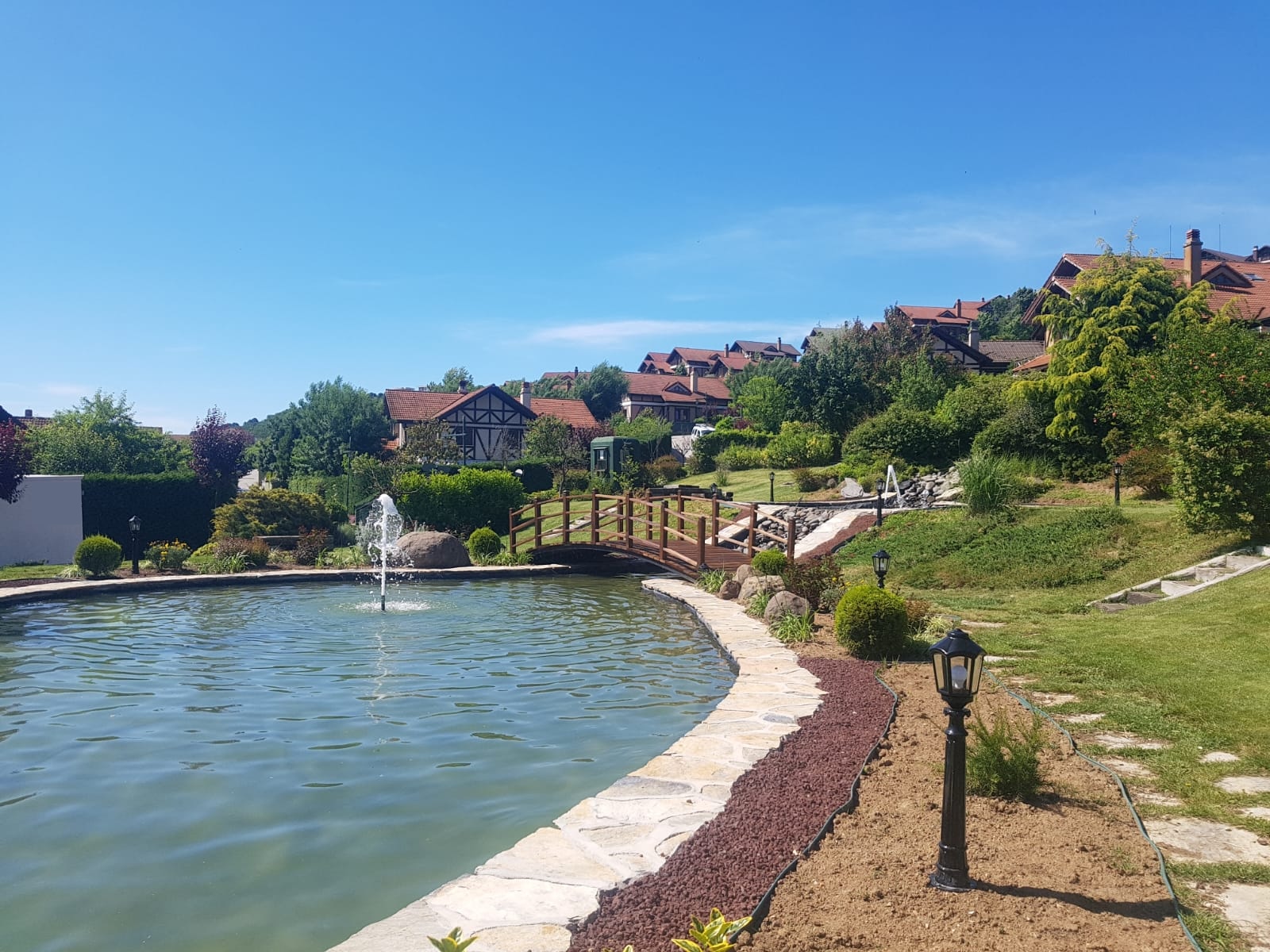 Süs havuzu EPDM